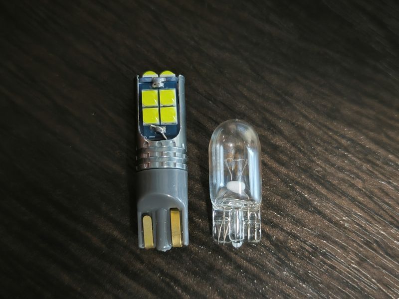 T10 W5W 12V Габариты светодиодные LED лампочка ЯРКИЙ СВЕТ 1356388 фото